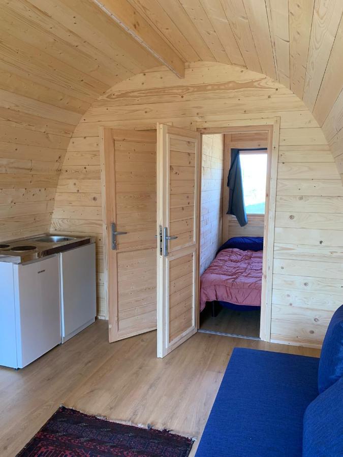 Bungalow 3 Personas - Camping Playa De Tapia ตาเปีย เด กาซาเรียโก ภายนอก รูปภาพ